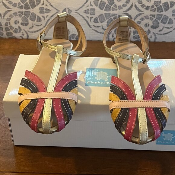 NWT GORGEOUS GIRLS DESIGNER SUEDE/LEATHER SANDALS BY ELEPHANTITO, SIZE US 3 - Picture 8 of 8